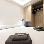 Arroka Apartment *